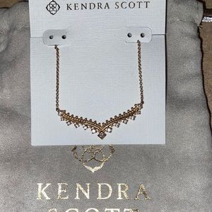 Kendra Scott Rose gold necklace